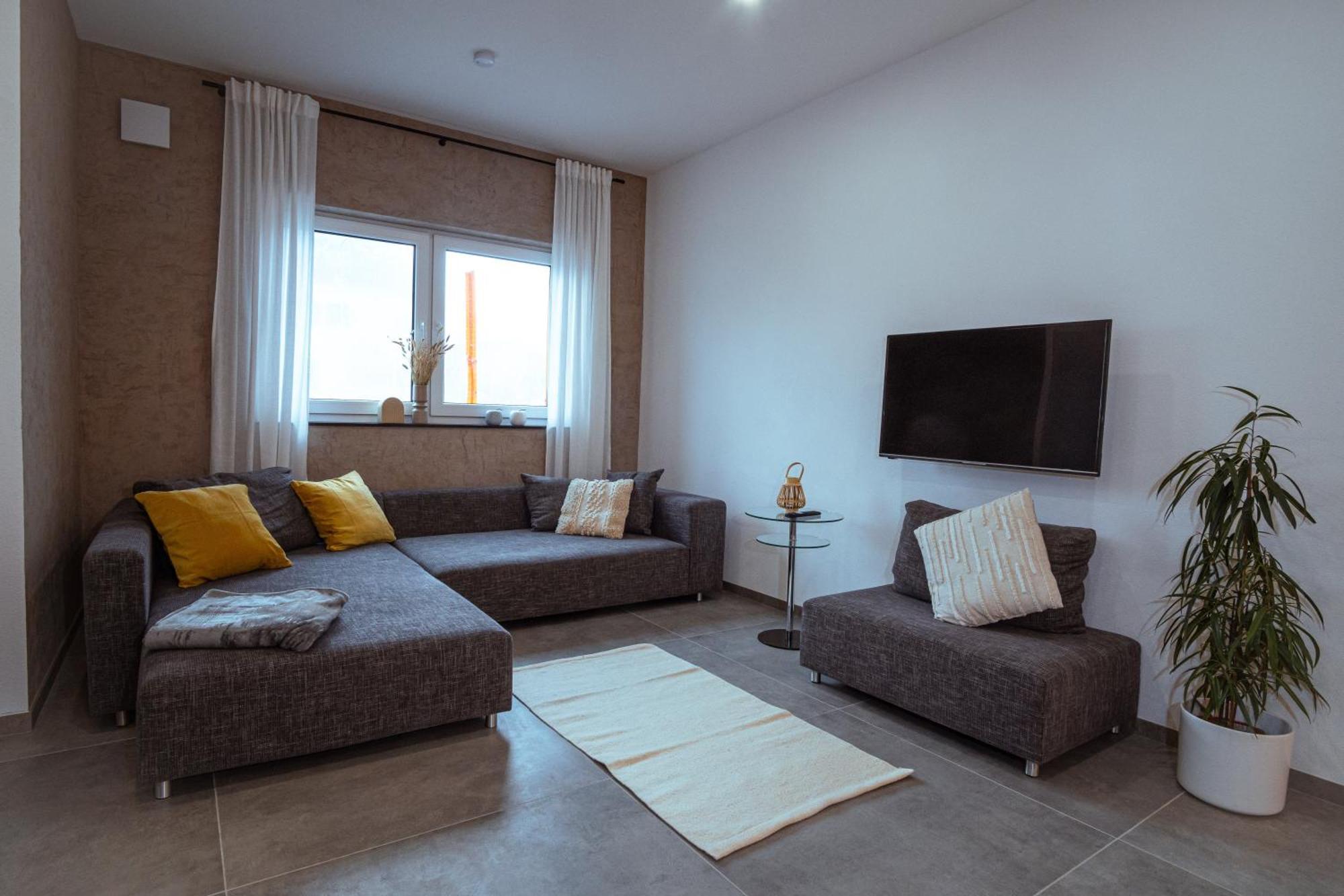 Apartment Neue Loft Im Alten Kelterhaus - Urlaub Im Wein- Und Ferienort