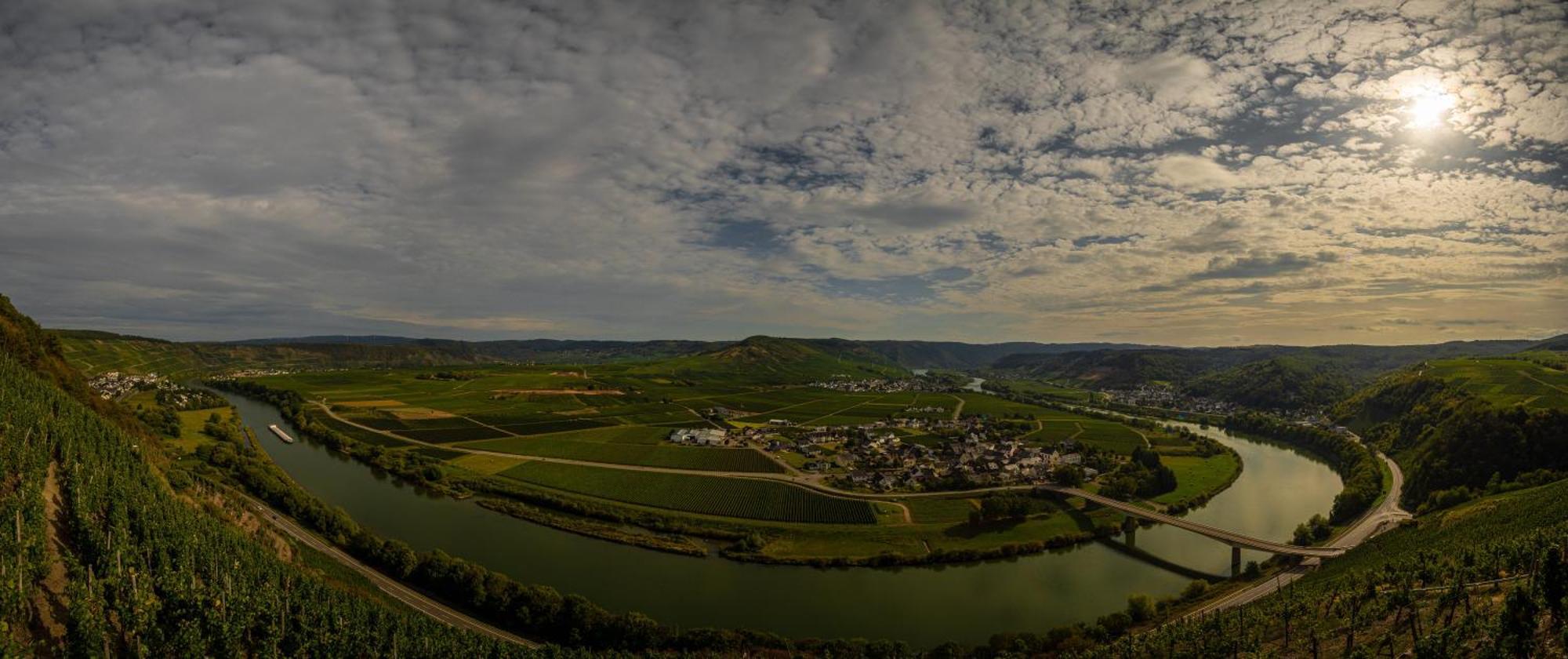 Apartment Neue Loft Im Alten Kelterhaus - Urlaub Im Wein- Und Ferienort Bekond